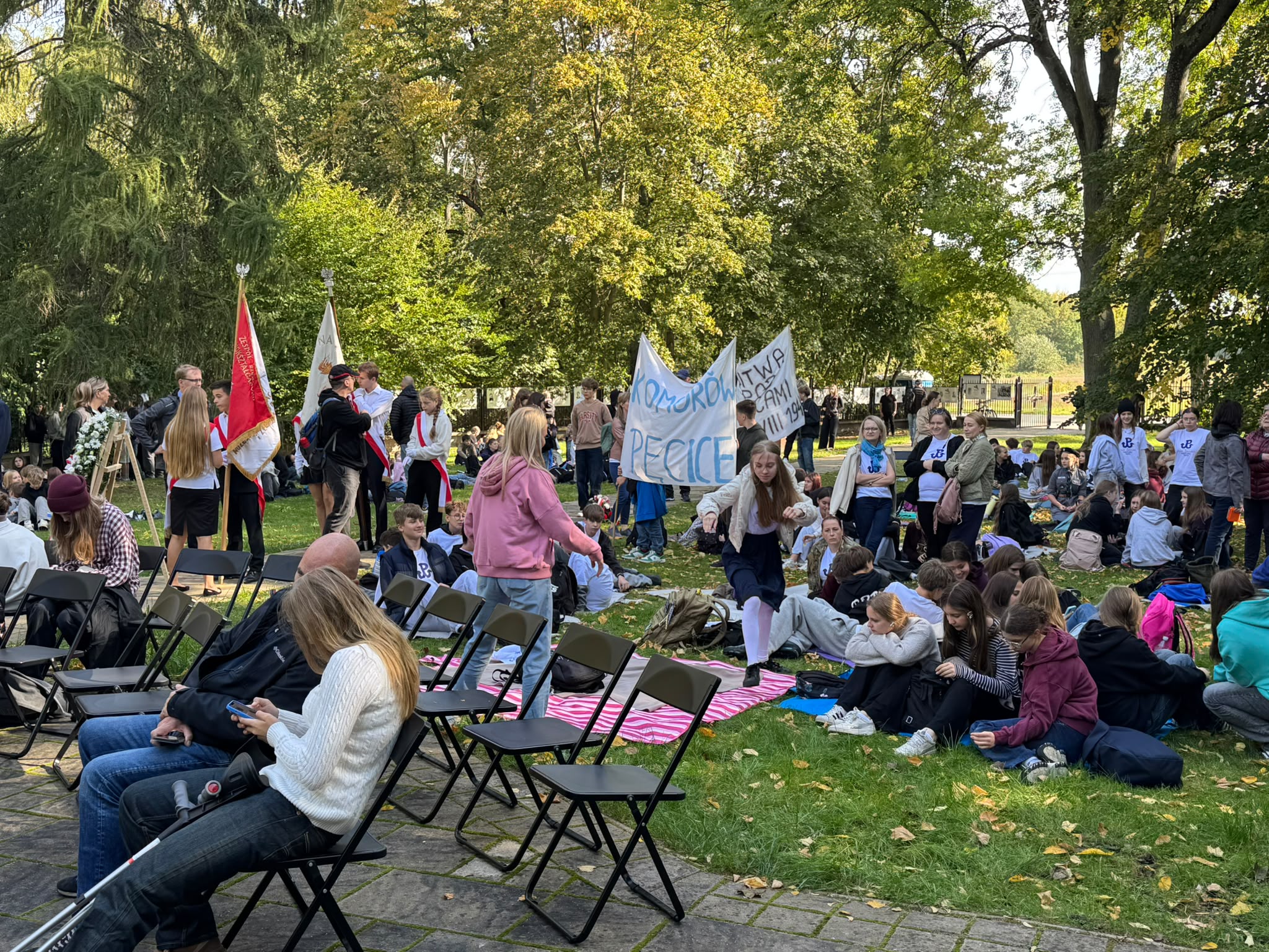 grafika prezentuje treść komunikatu